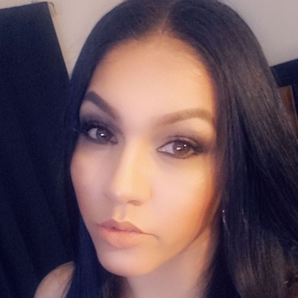 Meet your Posher, Francisca